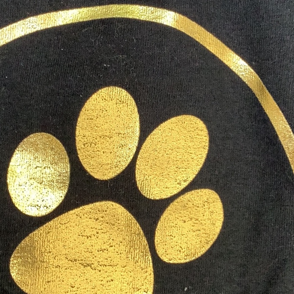 Black & Gold Metallic 'Fur Mama' Dog Paw Print Heart‎ Women’s T-Shirt Small NWT - Picture 5 of 7